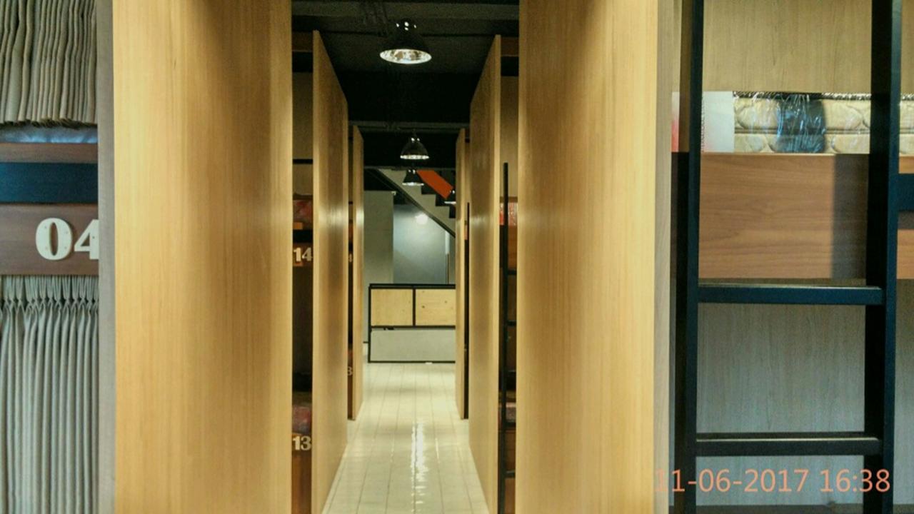 Woodlot Hostel Маланг Экстерьер фото